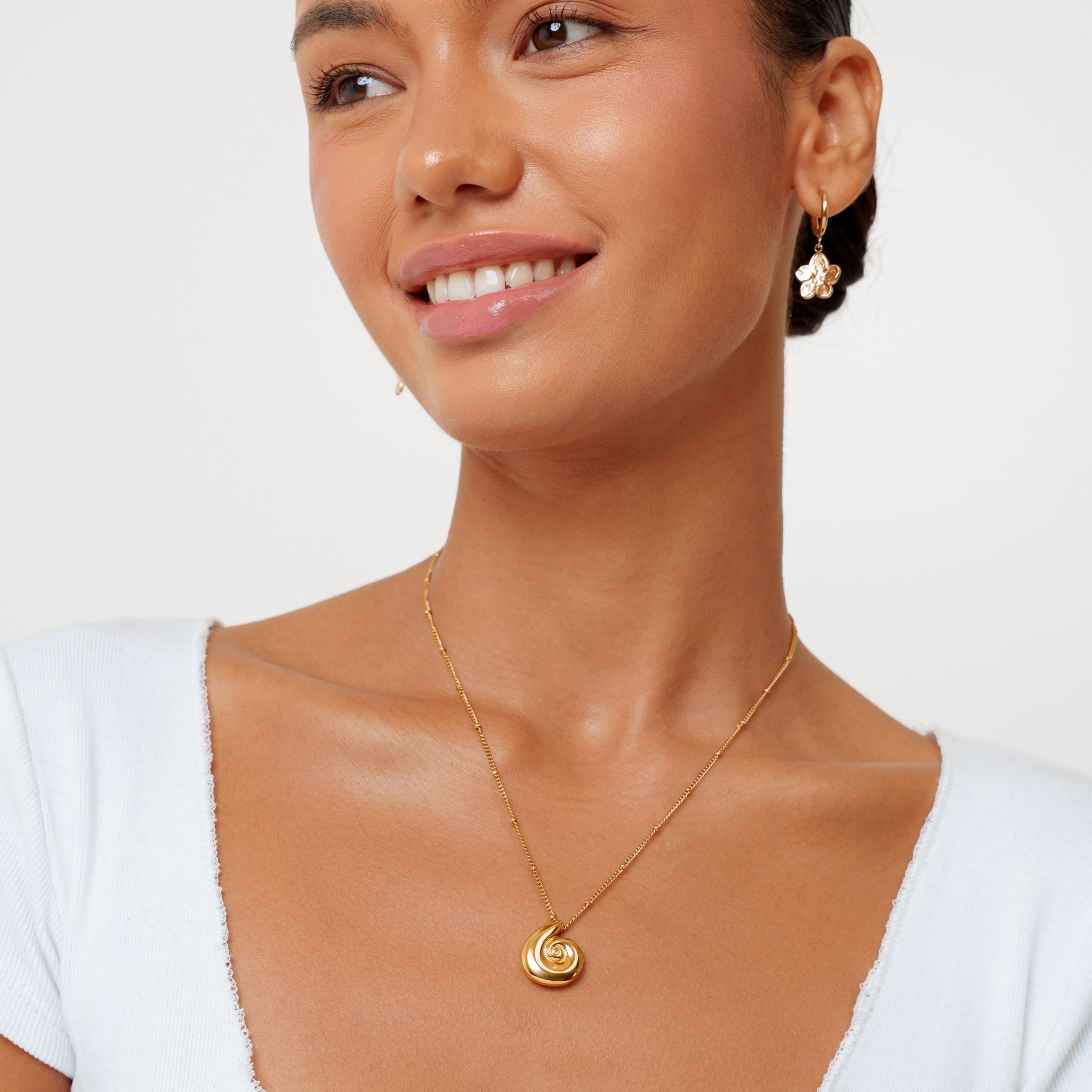 Gold Shell Necklace