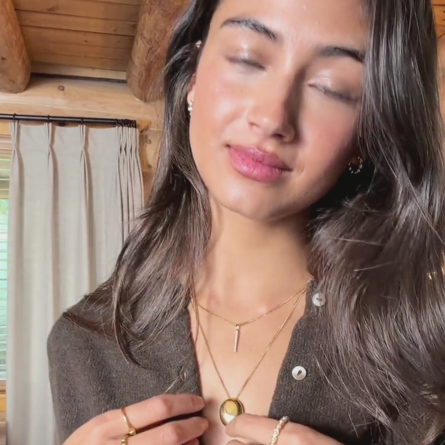 Pebble Pendant Gold