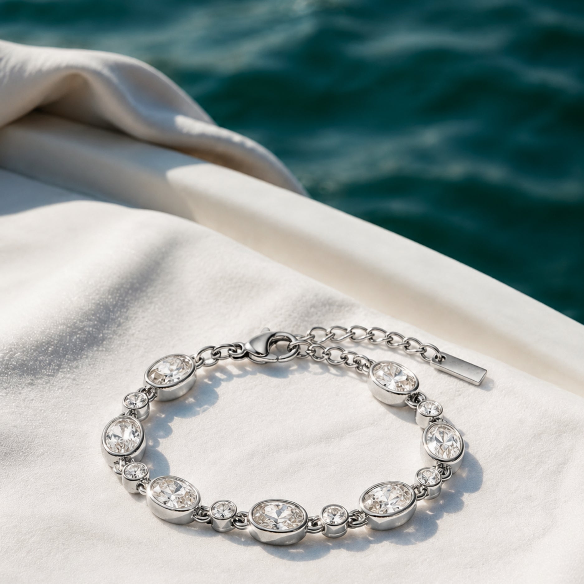 Aura Bracelet Lifestyle