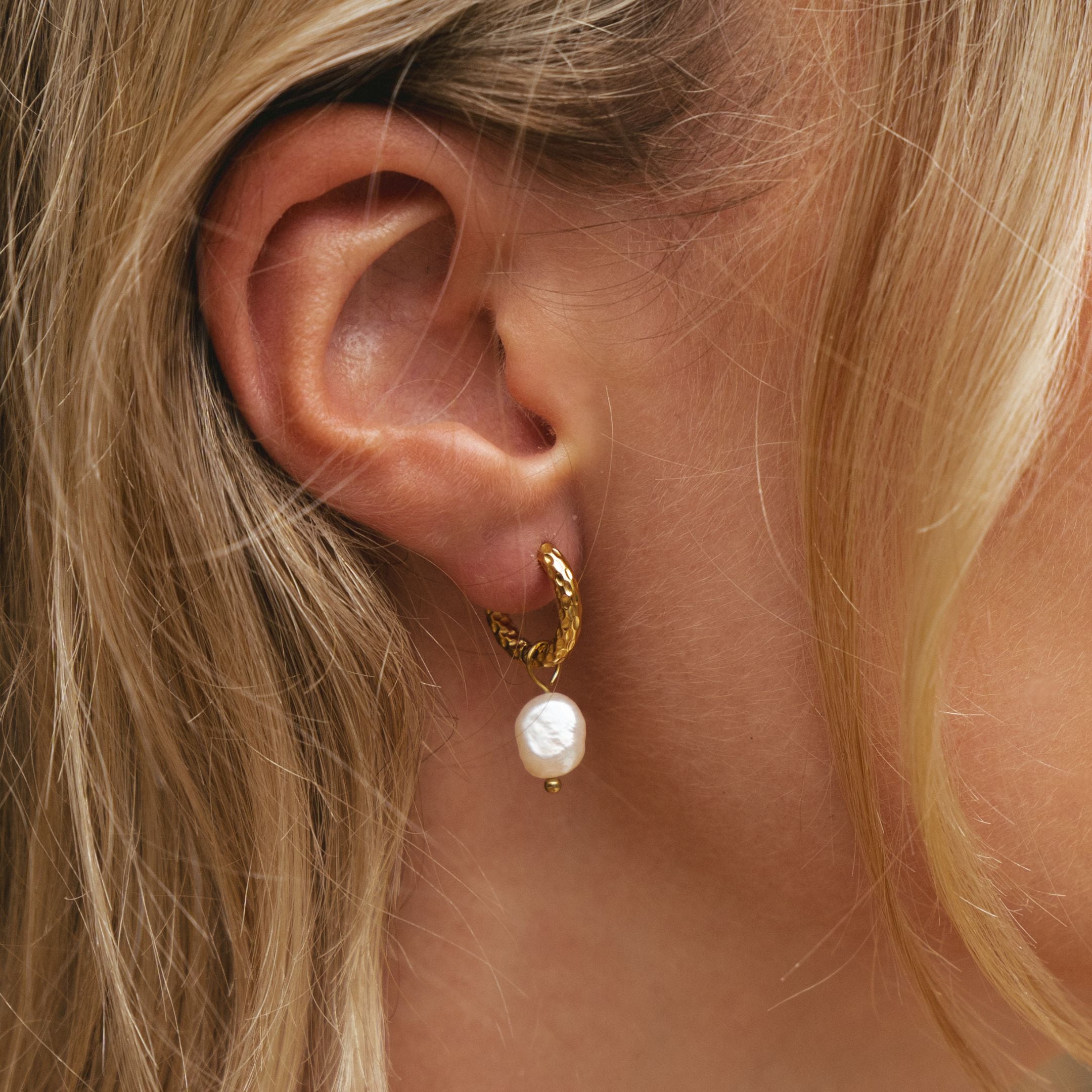 Waterproof Pearl Earrings