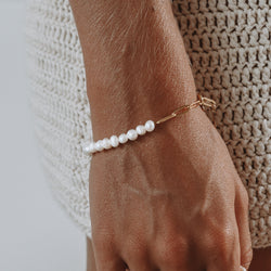 Paperclip Pearls Bracelet